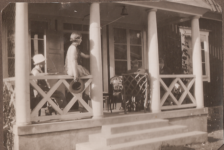 Rolf & Sigrid 1: 8-04