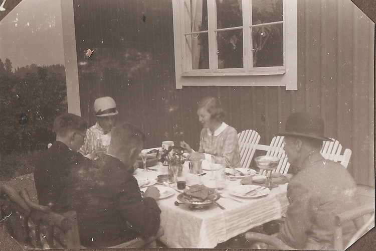 Rolf & Sigrid 1: 21-04