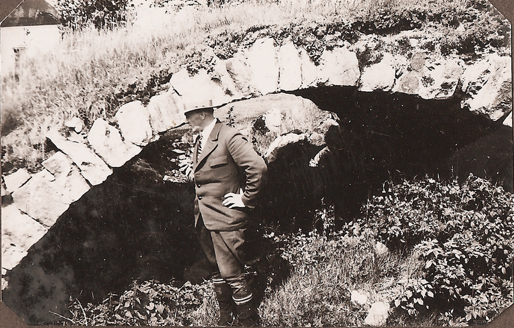 Rolf & Sigrid 1: 38-02